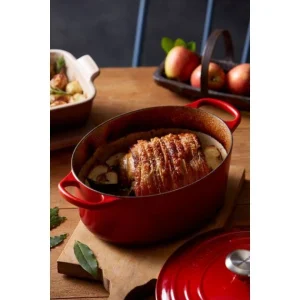 Cocotte En Fonte Ovale 27 Cm Cerise Le Creuset Signature site officiel 17